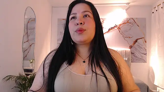 Ashley Grahaam online show from 11.21.25