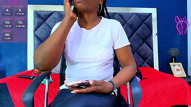 ebony  jheim online show from 10.18.25