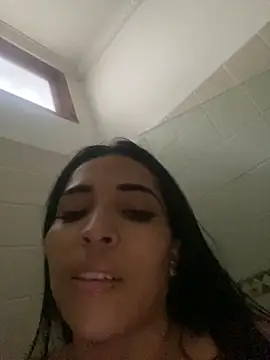 Snapshot of Rosa_25x chatting on 09.17.25 Rosa 25x online show from 09.17.25