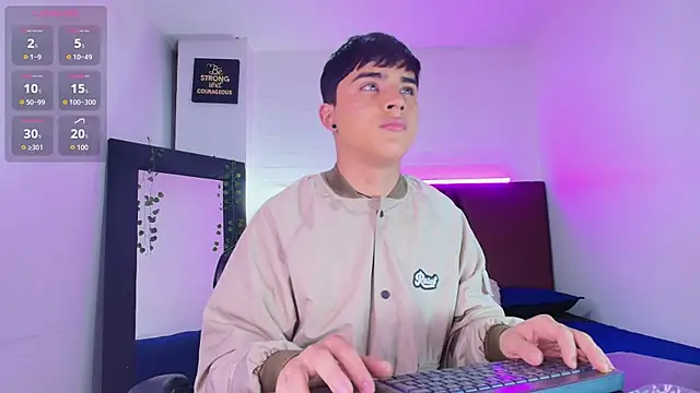 Lucass love online show from 09.21.25