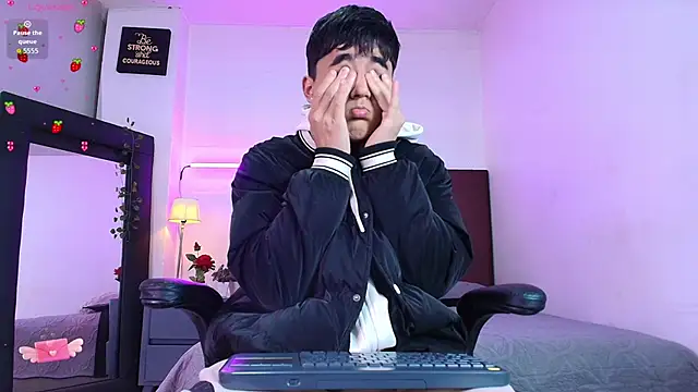 Lucass love online show from 11.17.25