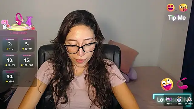 Carla palmer  online show from 10.09.25