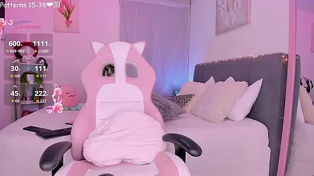 Littlee lollii online show from 02.03.26