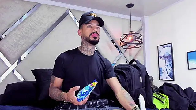 VinzenzRizzo online show from 11.10.25