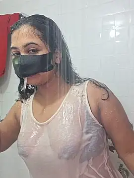 Snapshot of Bristy- chatting on 09.10.25 Bristy- online show from 09.10.25