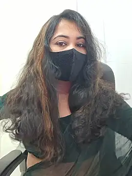 Snapshot of Bristy- chatting on 09.15.25 Bristy- online show from 09.15.25