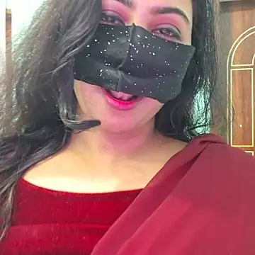 Snapshot of Bristy- chatting on 11.19.25 Bristy- online show from 11.19.25