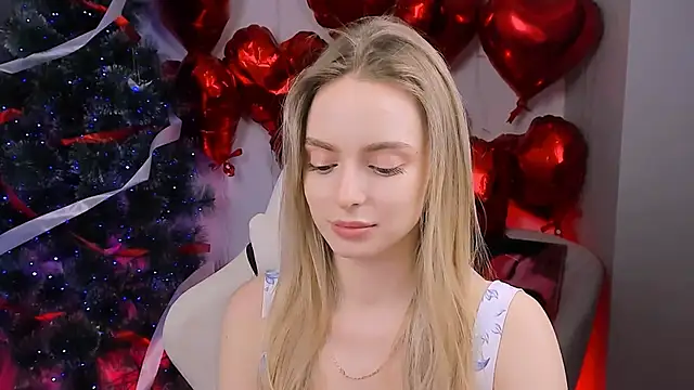 JuliaBrewwer online show from 03.23.26