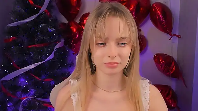 JuliaBrewwer online show from 04.17.26