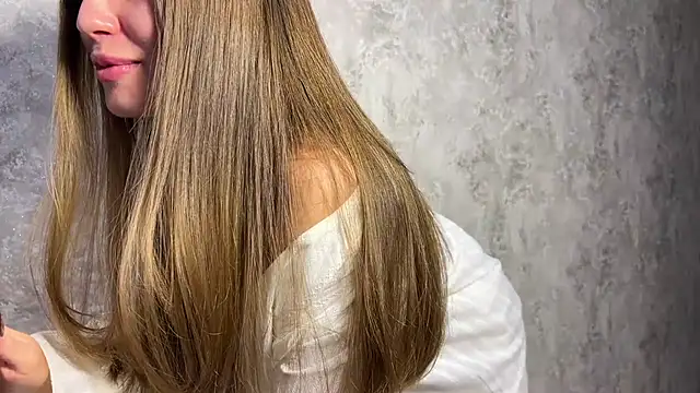 LushMira online show from 10.26.25