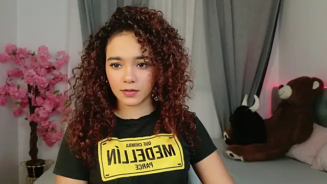 Taylor Tina online show from 10.13.25