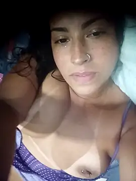 Snapshot of Danivinix chatting on 12.02.25 Danivinix online show from 12.02.25