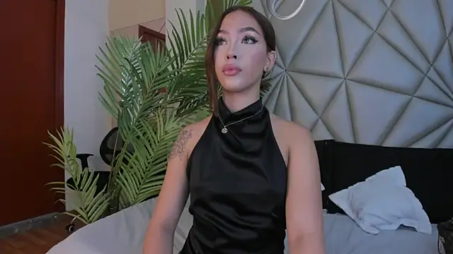 AllisonOwens online show from 11.17.25