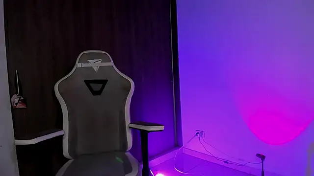 natevillage online show from 10.14.25