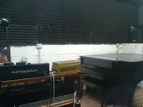 KalendaXL online show from 10.22.25