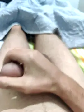 emrekzlk52 online show from 10.02.25