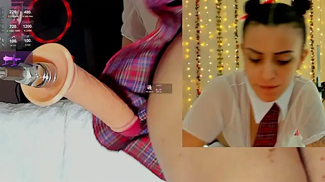 Snapshot of Kitty__Rose__ chatting on 11.12.25 Kitty Rose online show from 11.12.25