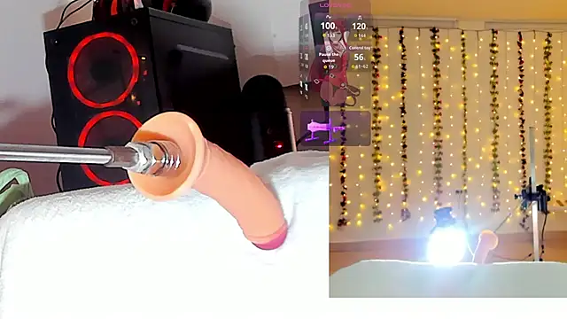 Snapshot of Kitty__Rose__ chatting on 11.23.25 Kitty Rose online show from 11.23.25