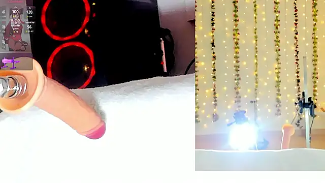 Snapshot of Kitty__Rose__ chatting on 12.01.25 Kitty Rose online show from 12.01.25