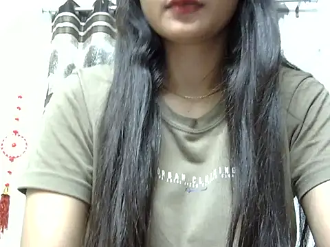 Snapshot of SURBHI_08 chatting on 11.03.25 SURBHI 08 online show from 11.03.25