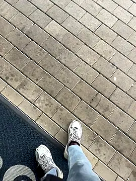 kamo012000 online show from 09.30.25