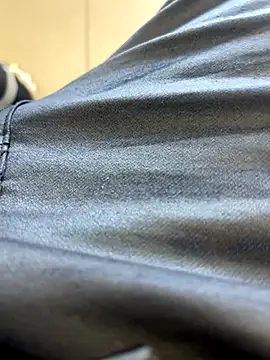 kamo012000 online show from 10.13.25