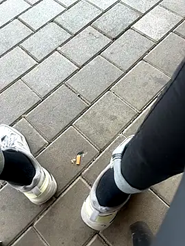 kamo012000 online show from 10.14.25