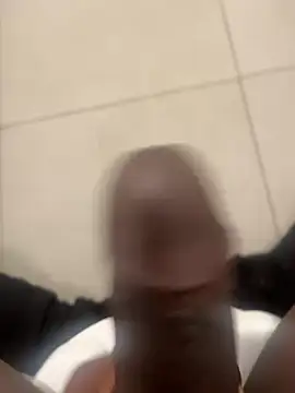 kamo012000 online show from 12.17.25