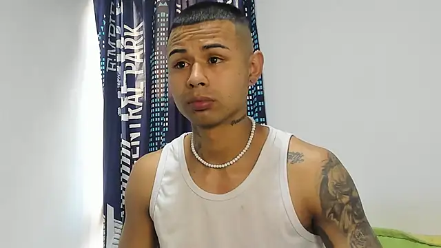  Logan Colton  online show from 10.22.25