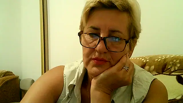 Dana4921 online show from 09.19.25