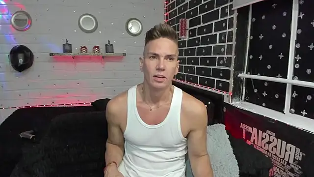 Snapshot of AdanXanders chatting on 02.03.26 AdanXanders online show from 02.03.26