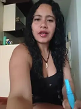 Snapshot of Yaya_watson chatting on 06.24.26 Yaya watson online show from 06.24.26