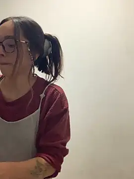 Snapshot of Dafne_Mel chatting on 09.23.25 Dafne Mel online show from 09.23.25