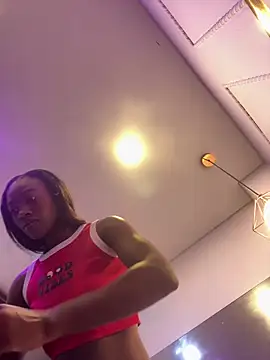 Skylar Smith  online show from 03.19.26