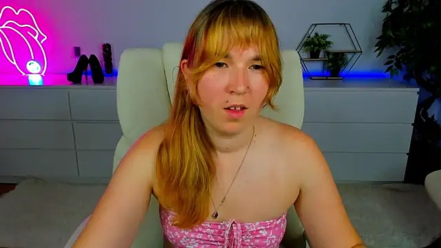 Sofii darling online show from 10.20.25