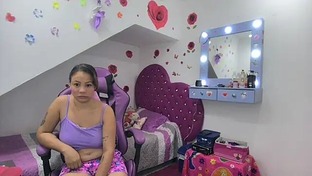 soffy rosses online show from 11.11.25