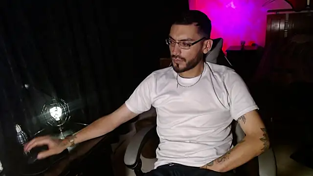 malek xarx  online show from 02.10.26