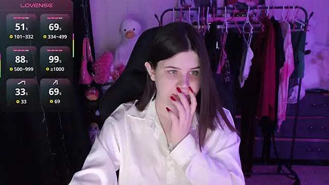 Snapshot of AmyVibess chatting on 06.27.26 AmyVibess online show from 06.27.26