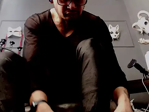 Snapshot of zain_kreigger chatting on 11.09.25 zain kreigger online show from 11.09.25