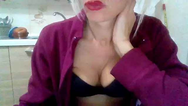 Kelly80 online show from 10.15.25