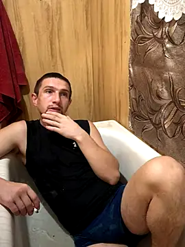 Snapshot of Alexilon chatting on 10.24.25 Alexilon online show from 10.24.25