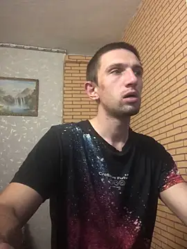 Snapshot of Alexilon chatting on 11.09.25 Alexilon online show from 11.09.25