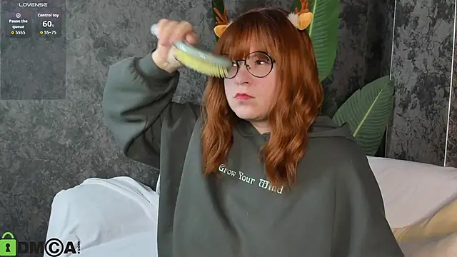 Michelle Wilsson online show from 11.25.25