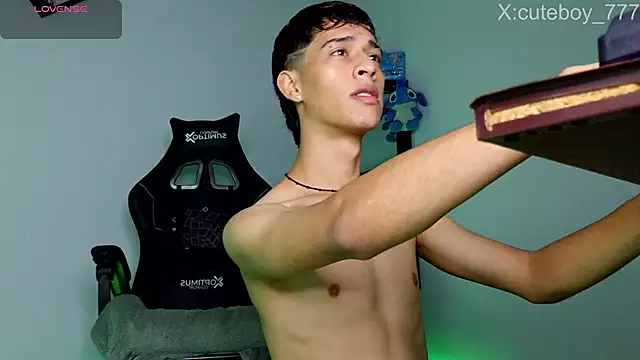 Danny cute 05 online show from 11.07.25