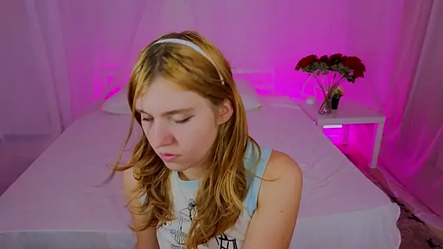 Iris Rain online show from 11.13.25