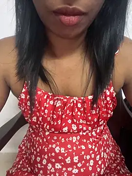 Snapshot of tamil_Aarathi chatting on 09.28.25 tamil Aarathi online show from 09.28.25