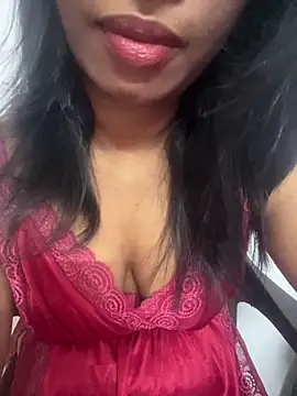 Snapshot of tamil_Aarathi chatting on 10.14.25 tamil Aarathi online show from 10.14.25