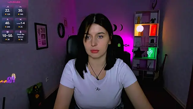 violett queen12 online show from 09.13.25