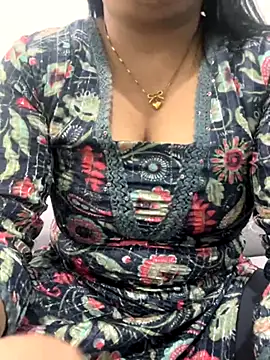 Snapshot of hot_bhabhi69 chatting on 10.07.25 hot bhabhi69 online show from 10.07.25