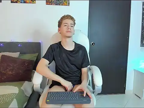 ThiagooJames online show from 02.14.26